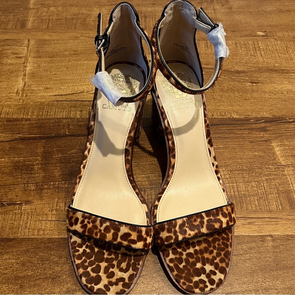 Vince Camuto animal print calf hair sandal.  Size 9.  NWOT.